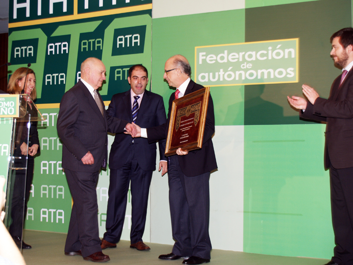 Imagen del acto presidido por el ministro de Hacienda y Administraciones Públicas, Cristóbal Montoro